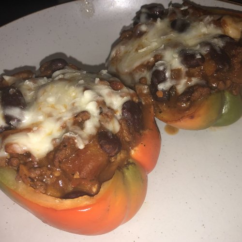 Chilli Stuffed Peppers - Flamin' Fitness
